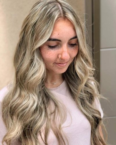 blonde-hair-color-brecklyn-605-styling-co-sioux-falls