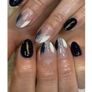 metallic nails sioux falls Kim Berning