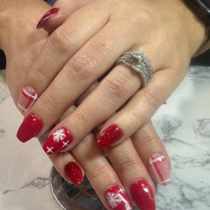 nail-art-christmas-sioux-falls