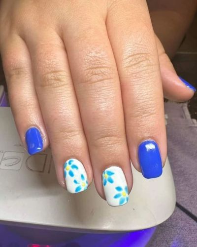 spring-nail-art-by-kim-sioux-falls